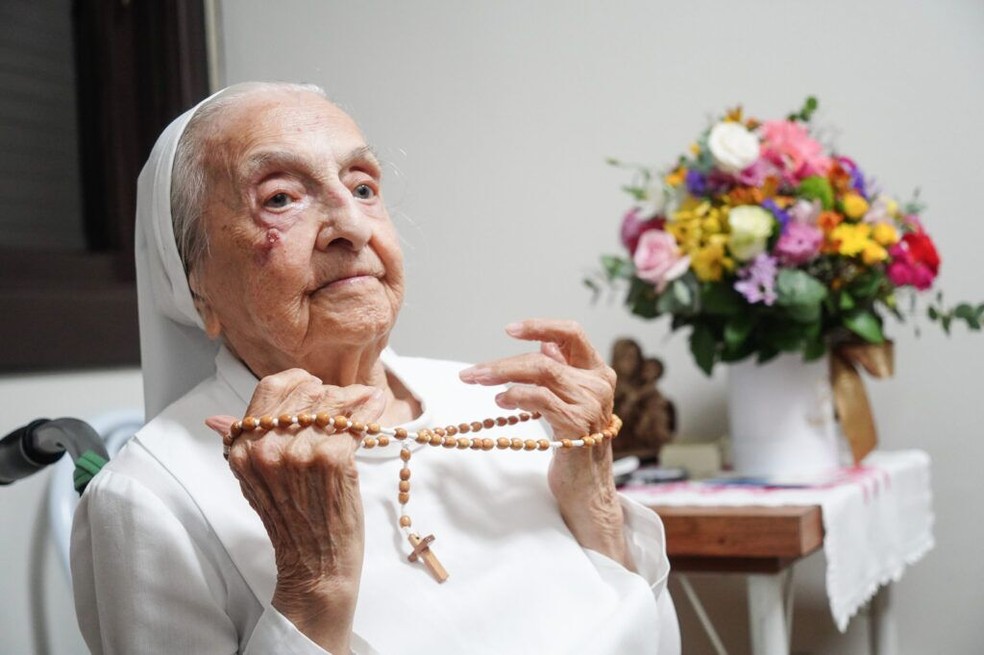 Gaúcha Inah Canabarro Lucas foi apontada como a pessoa mais velha do mundo — Foto: LongeviQuest/Reprodução