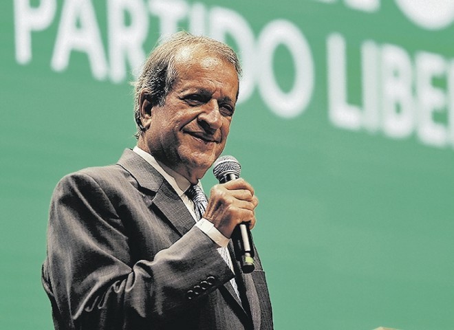 Valdemar faz nova tentativa por Tereza Cristina, mas senadora descarta ser vice de Flávio em reunião com presidente do PL