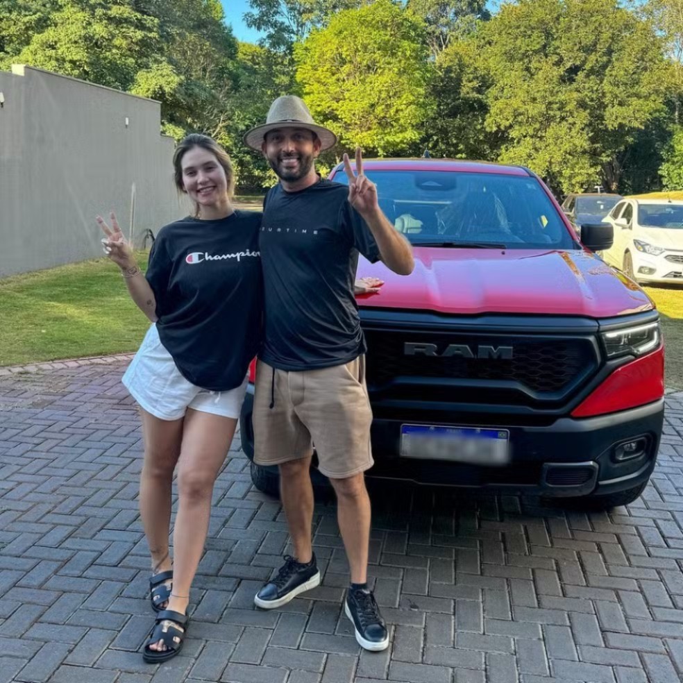 Virgínia Fonseca presenteou o irmão com um carro — Foto: Reprodução Instagram