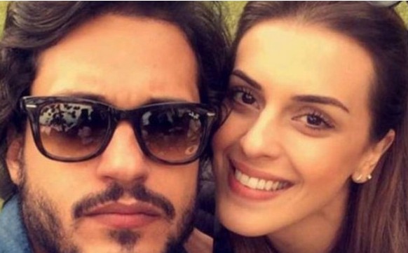 Vice-campeã do "BBB 14", Angela Munhoz engrenou um namoro com o ator Raphael Vianna em 2016, mas a relação durou apenas cinco meses — Foto: reprodução