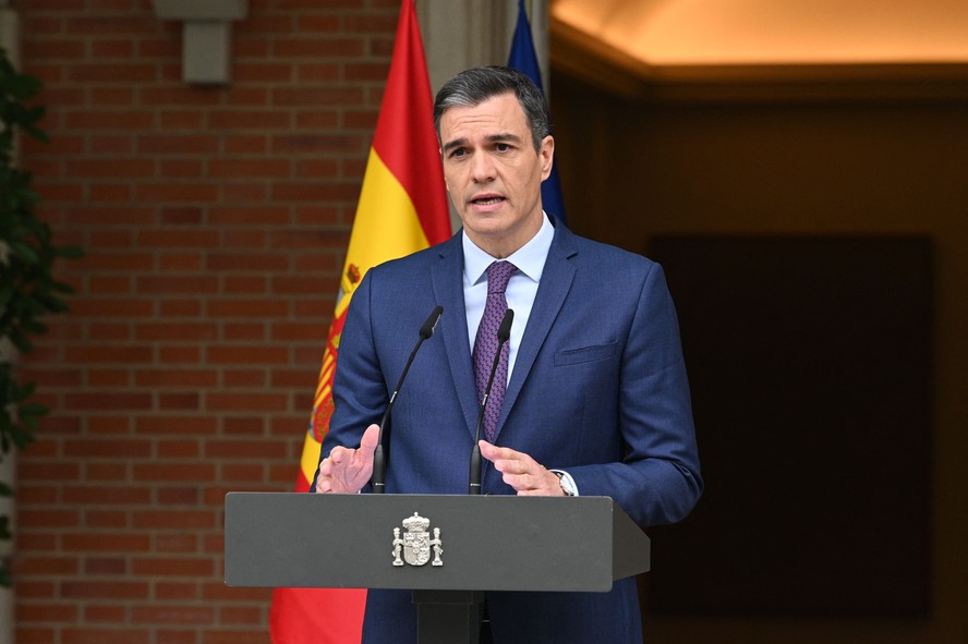 Primeiro-ministro da Espanha, Pedro Sánchez, anuncia antecipação das eleições gerais, no Palácio da Moncloa, em Madri