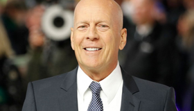 Família de Bruce Willis faz 'tudo que é  possível' para cuidar do ator, diz diretor