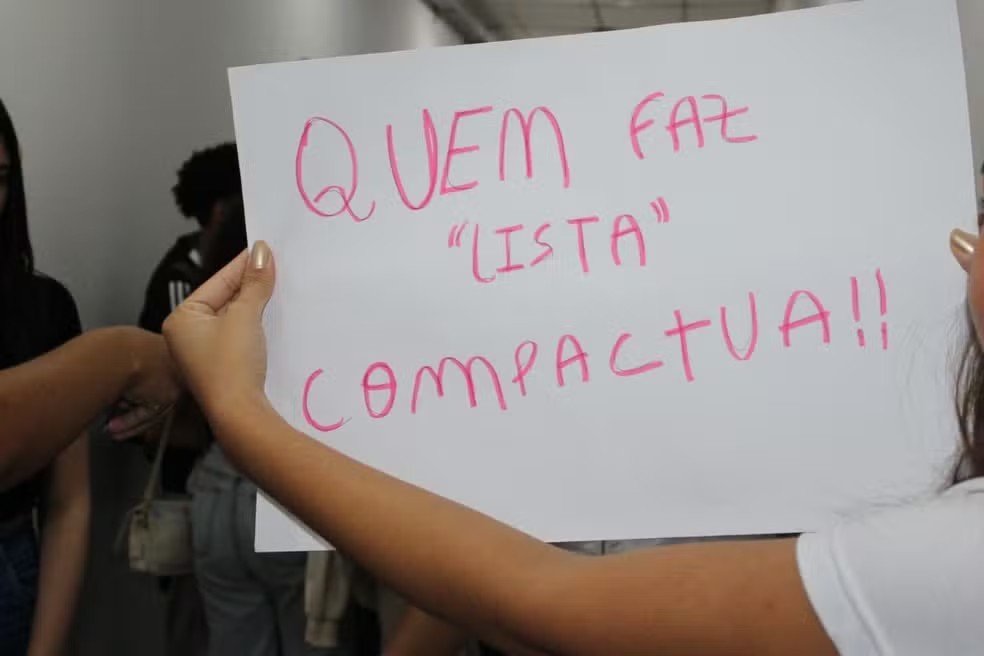 Conversas de WhatsApp revelam ‘lista de alunas estupráveis’ de estudantes da UFMT, e polícia investiga