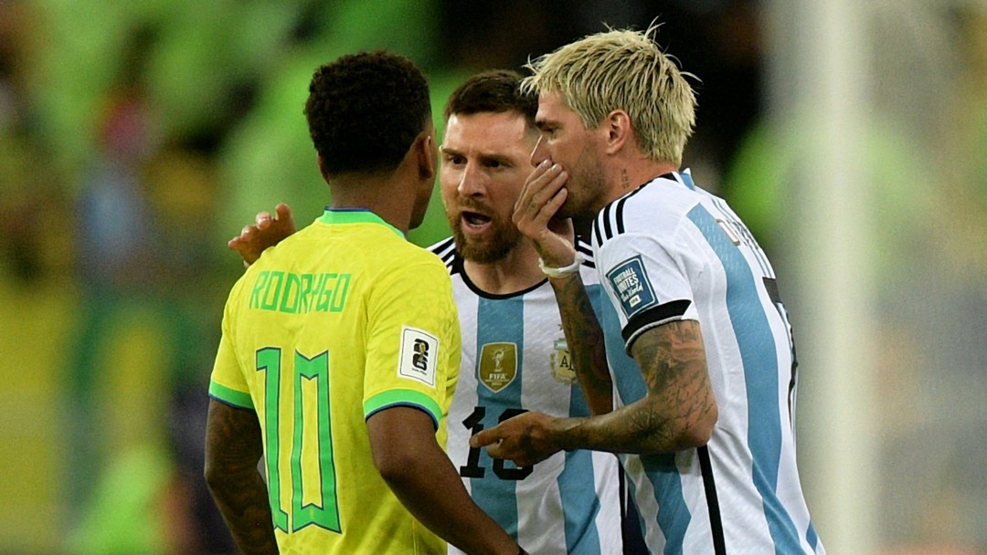 Messi elogia colega de seleção: «Atualmente, é o melhor defesa do
