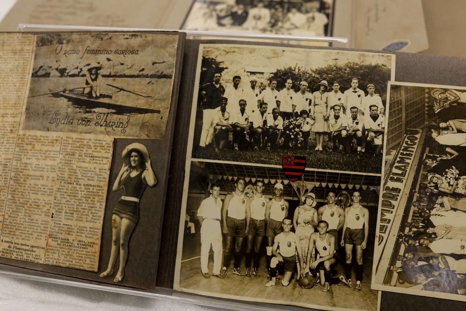Álbum de Lydia von Thering: foi percursora em modalidades femininas, praticou remo, vôlei, natação, tênis e esgrima pelo clube; também foi incentivadora da Travessia Rio-Santos, de 1932. Foto: Gabriel de Paiva/ Agência O Globo