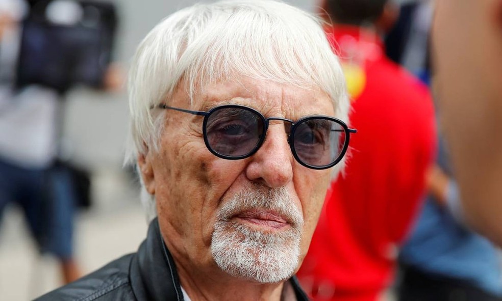 Bernie Ecclestone, ex-chefão da categoria — Foto: Maxim Shemetov / REUTERS