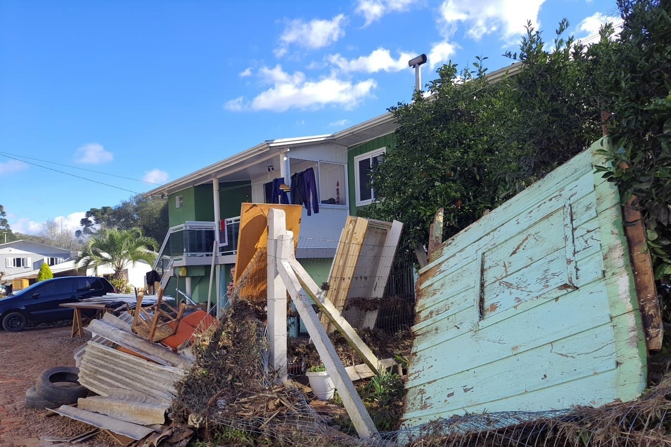 Nova Bassano, cidade no Rio Grande do Sul foi castigado por chuvas e fortes ventos, consequência do ciclone. — Foto: Divulgação / Prefeitura de Nova Bassano