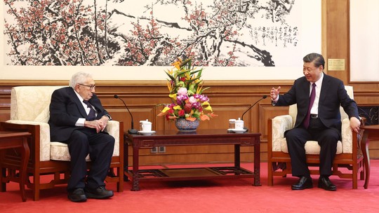 Desapontados com Biden, chineses olham para o passado em busca de 'verdadeiros amigos', como Kissinger