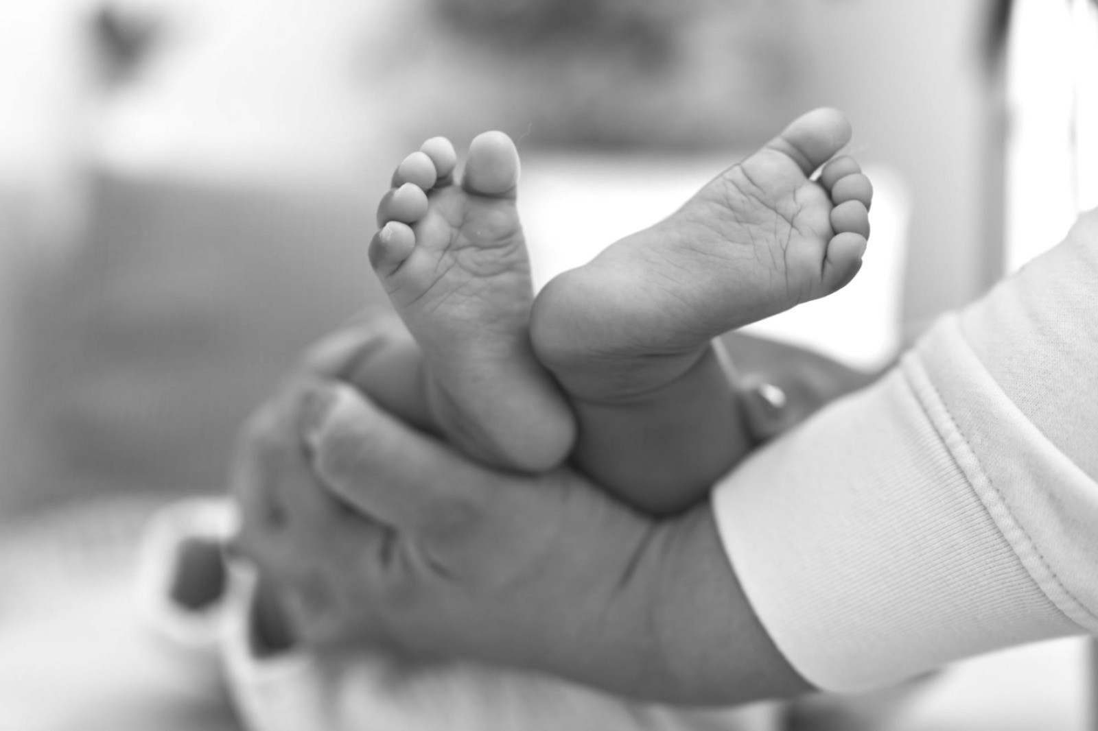 Famílias acusam governo dos EUA de usar bebês negros em teste de vacina sem consentimento nos anos 1960; entenda
