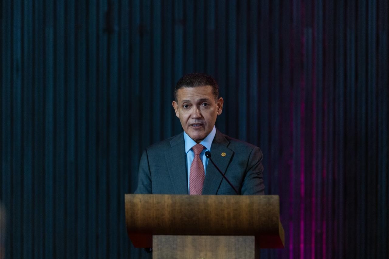 TSE lança ações contra violência política de gênero e alerta para ameaças e deepfakes contra mulheres - Foto