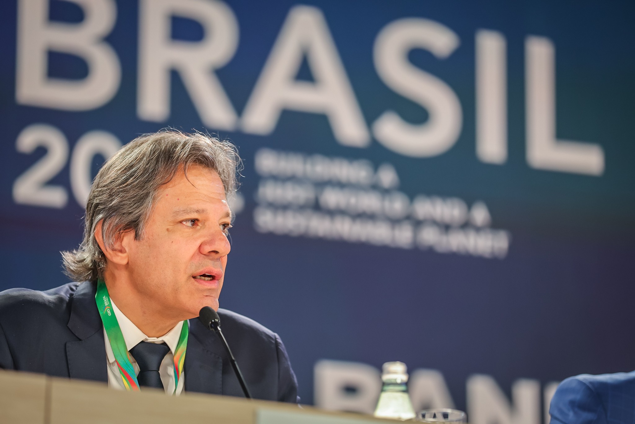 Haddad diz que medidas de corte de gastos serão fechadas nesta quinta em reunião com Lula