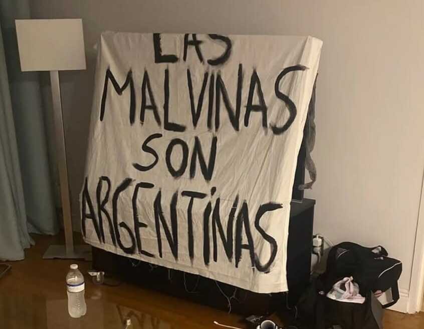Polêmica na copa: faixa sobre Malvinas pode levar Argentina à punição