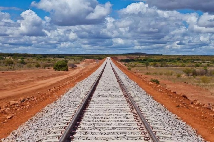 Ferrogrão precisa sair do papel