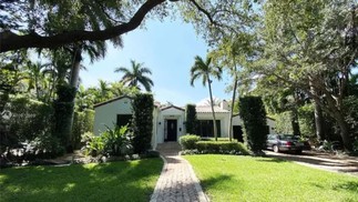 Frente da mansão de Anitta, em Miami — Foto: Reprodução