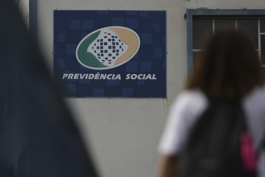 Com aumento do teto da aposentadoria do INSS, veja como ficará o ...