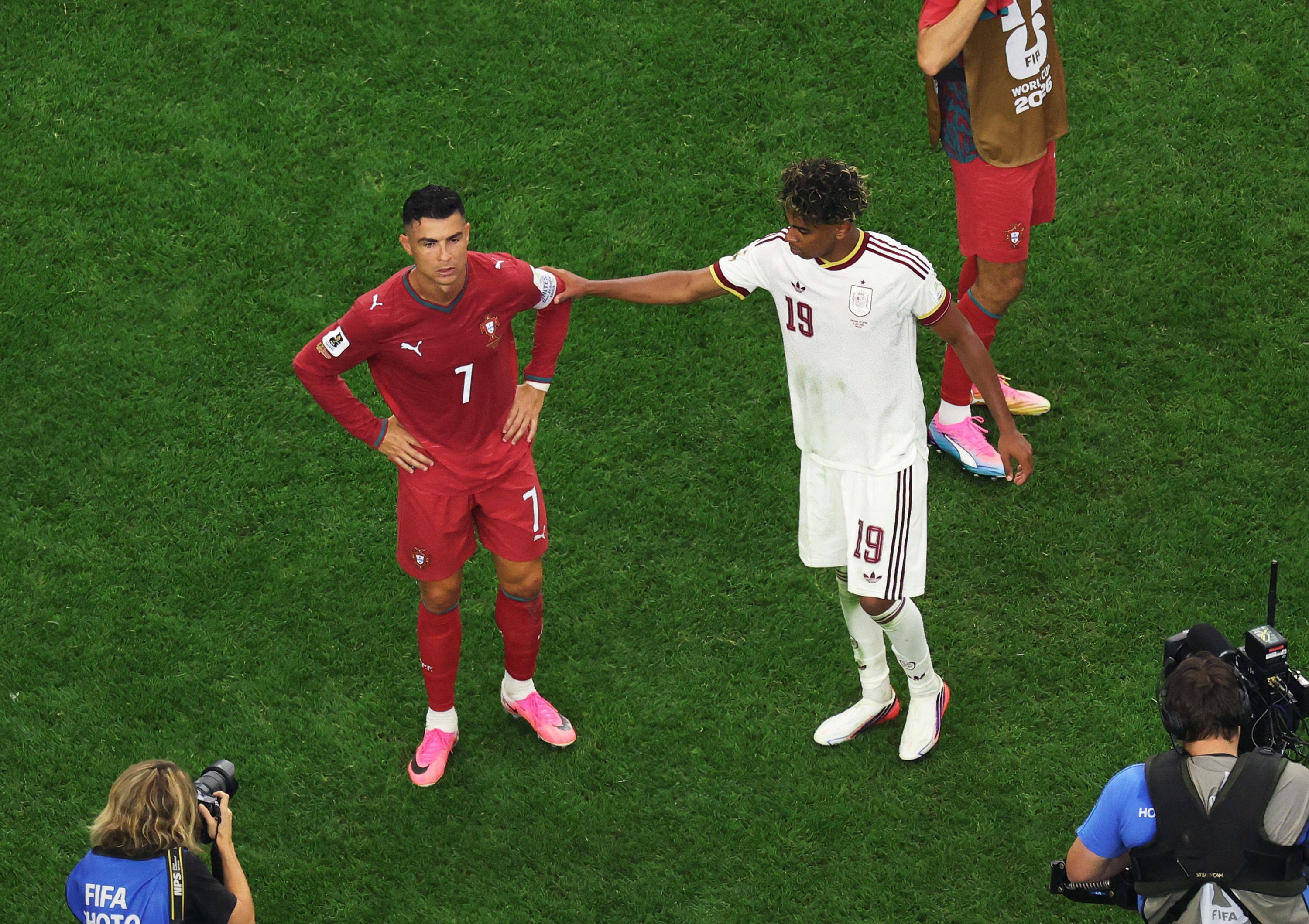Espanha elimina Portugal e exibe futebol de elite em contraste com Brasil