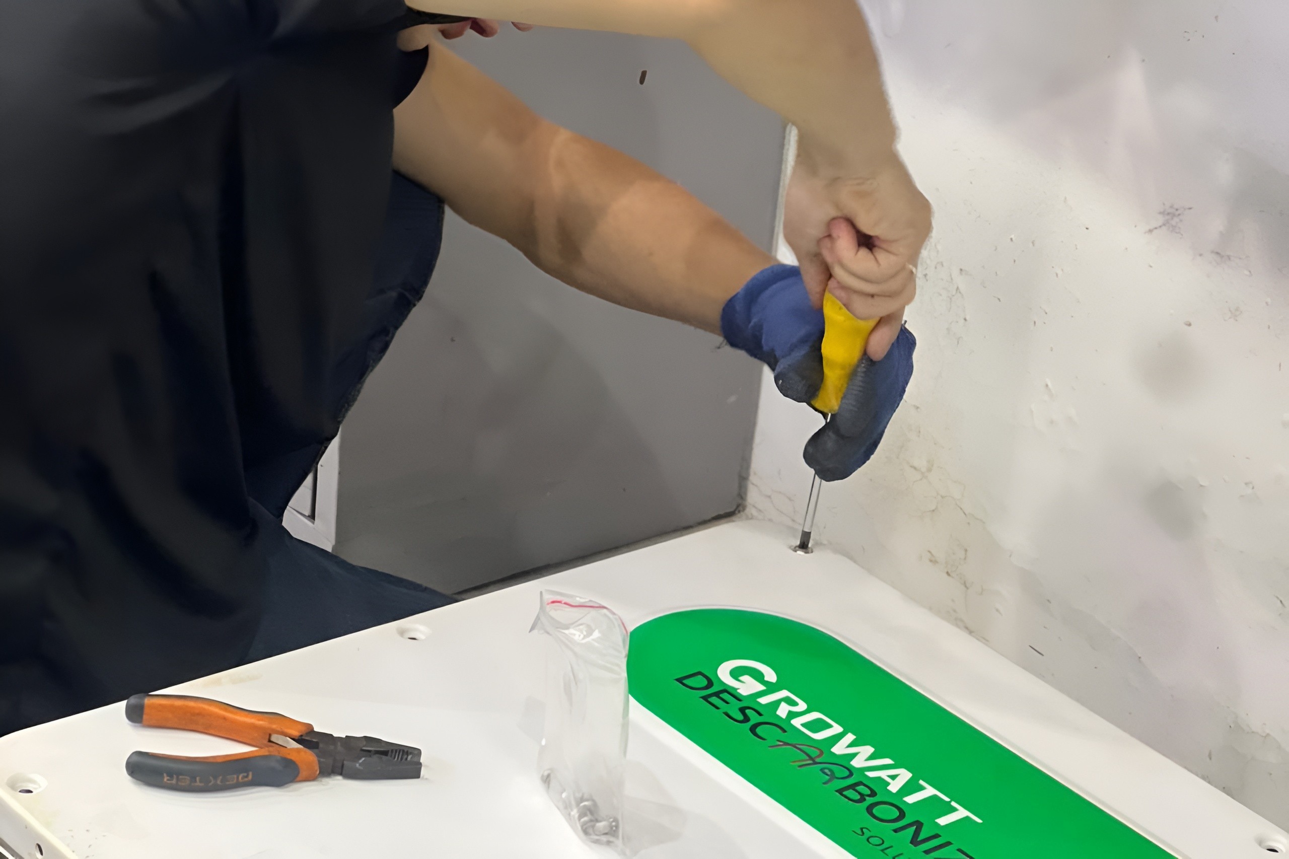 Ciclo pós-garantia de inversores solares exige manutenção