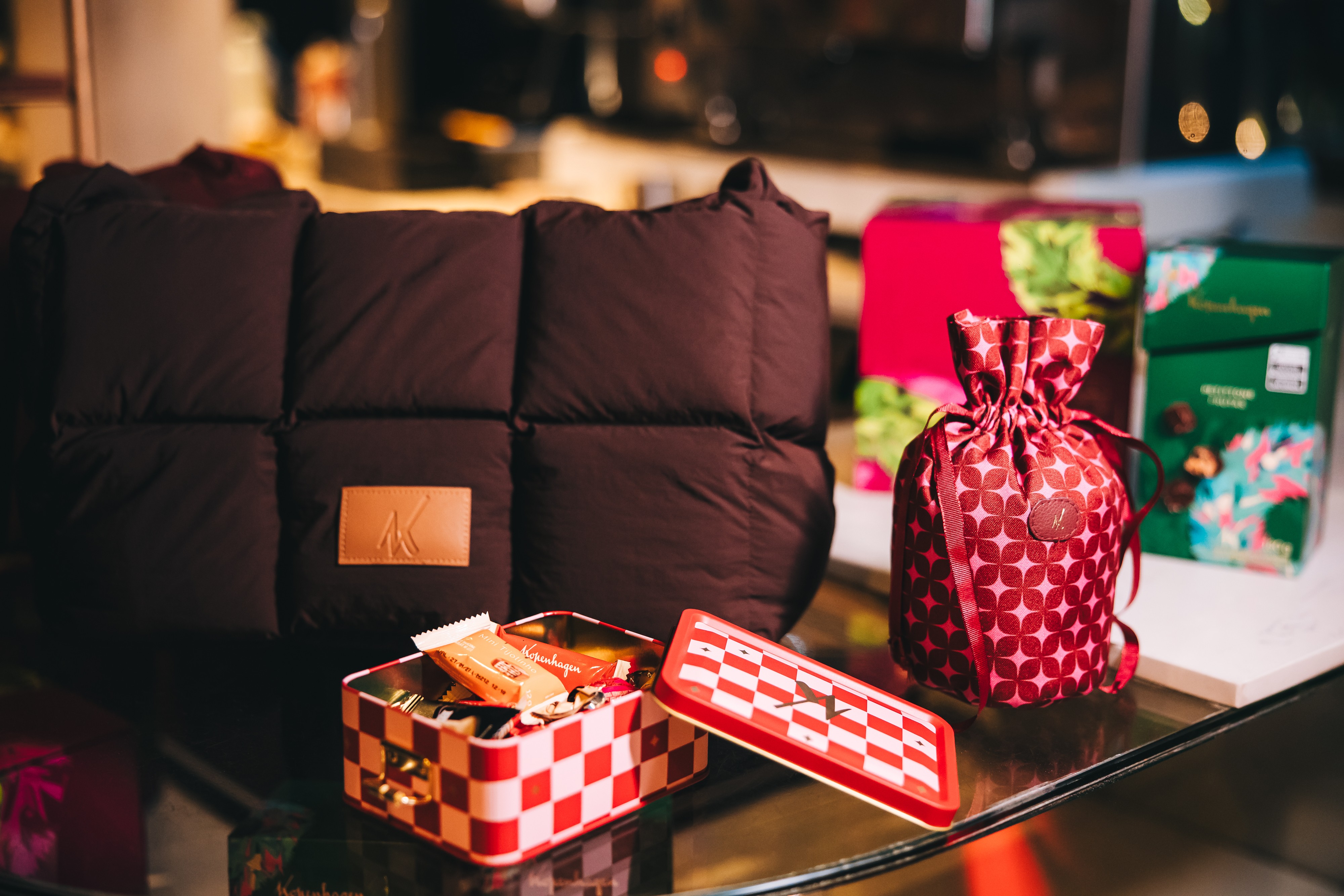 Nem só de panetone vive o Natal da Kopenhagen: tem até bolsa puffer