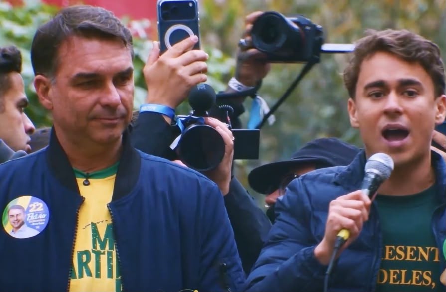 Nikolas expande atuação em campanha de Flávio para fora de Minas e percorre estados do Nordeste na reta final