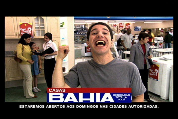 ‘Que pagar quanto?’ Slogans-chicletes, fusões, trocas de nome, denúncias da família Klein: os 70 anos da Casas Bahia