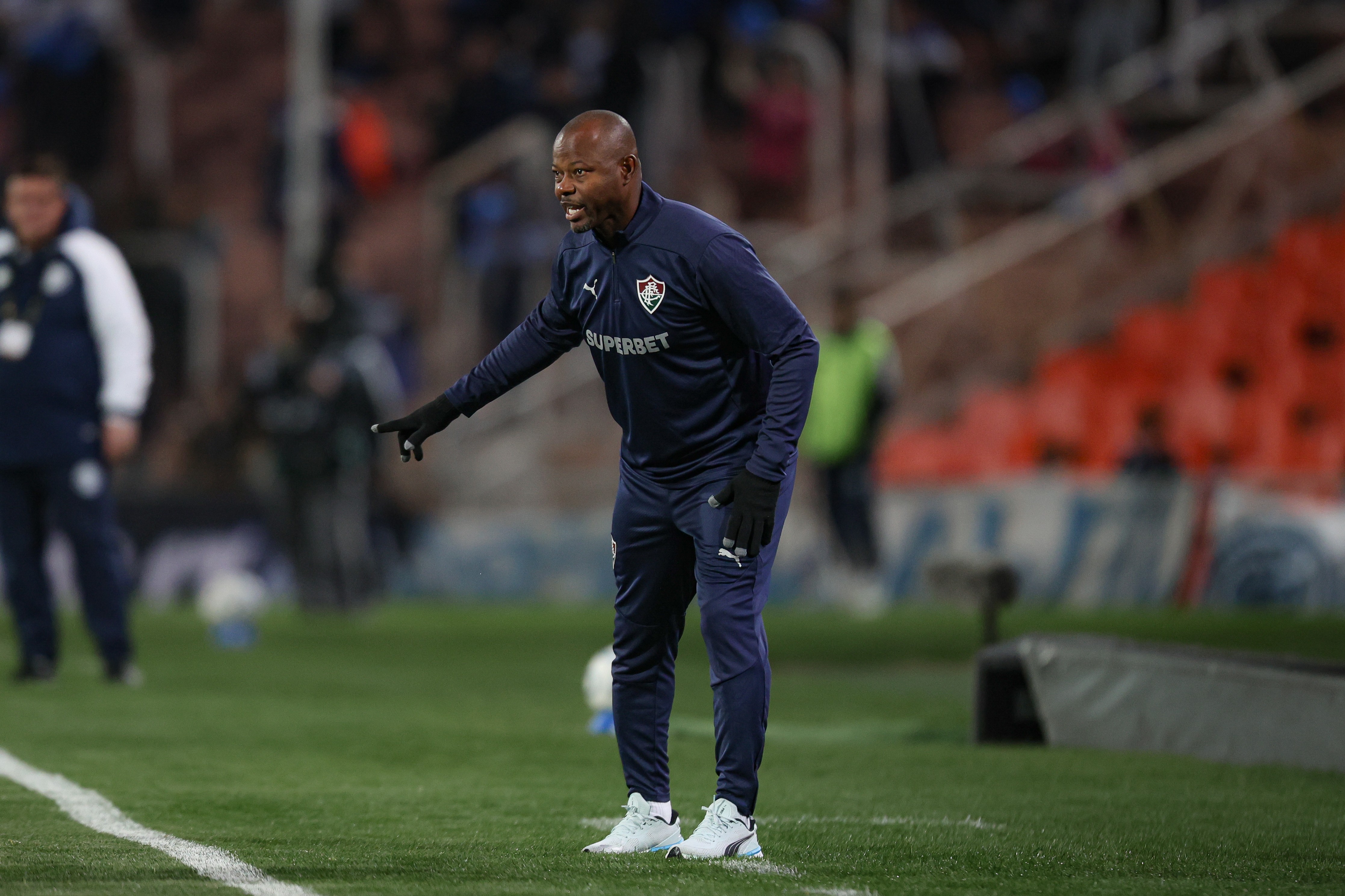 Bastidores: Fluminense não procura treinador após a saída de Zubeldía, mas Marcão mantém cautela sobre efetivação - QTU Questões do Universo