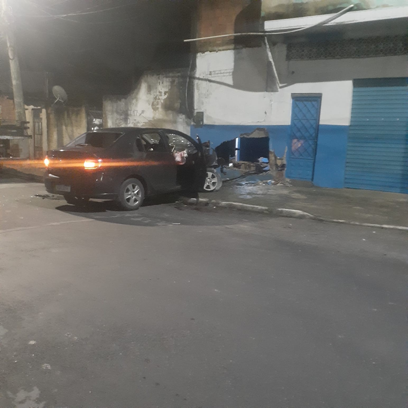 Motorista de app morre baleado ao entrar em comunidade em Campo Grande; passageiros também foram alvejados