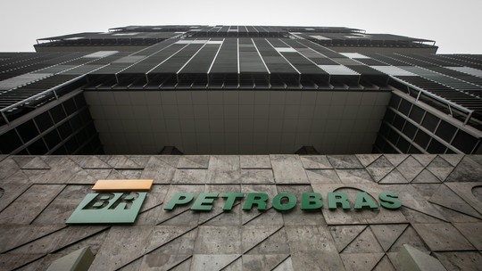 Troca de comando na Petrobras traz volta ao passado