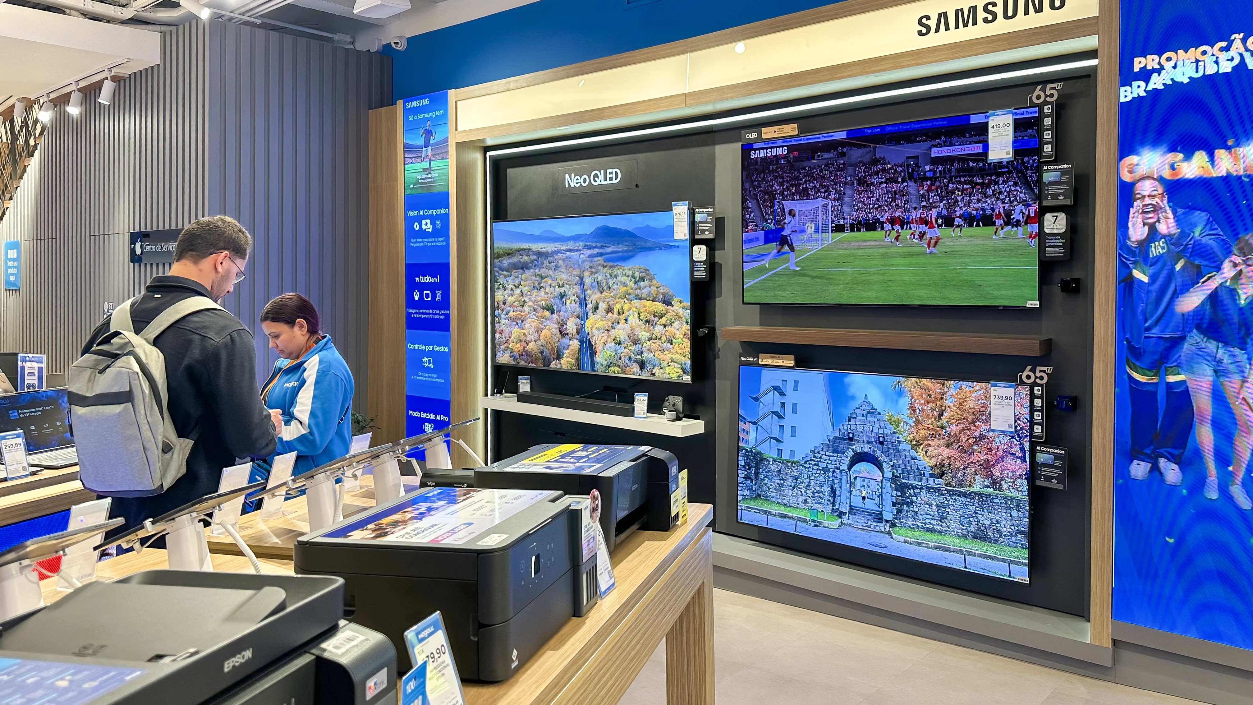 Sem tecnologia ‘bombástica’, TVs apostam de novo em telas gigantes para a Copa