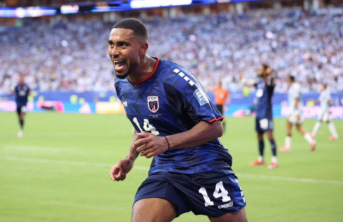 Deroy Duarte: conheça o filho da diáspora que virou personagem ao empatar para Cabo Verde contra a Argentina de Messi