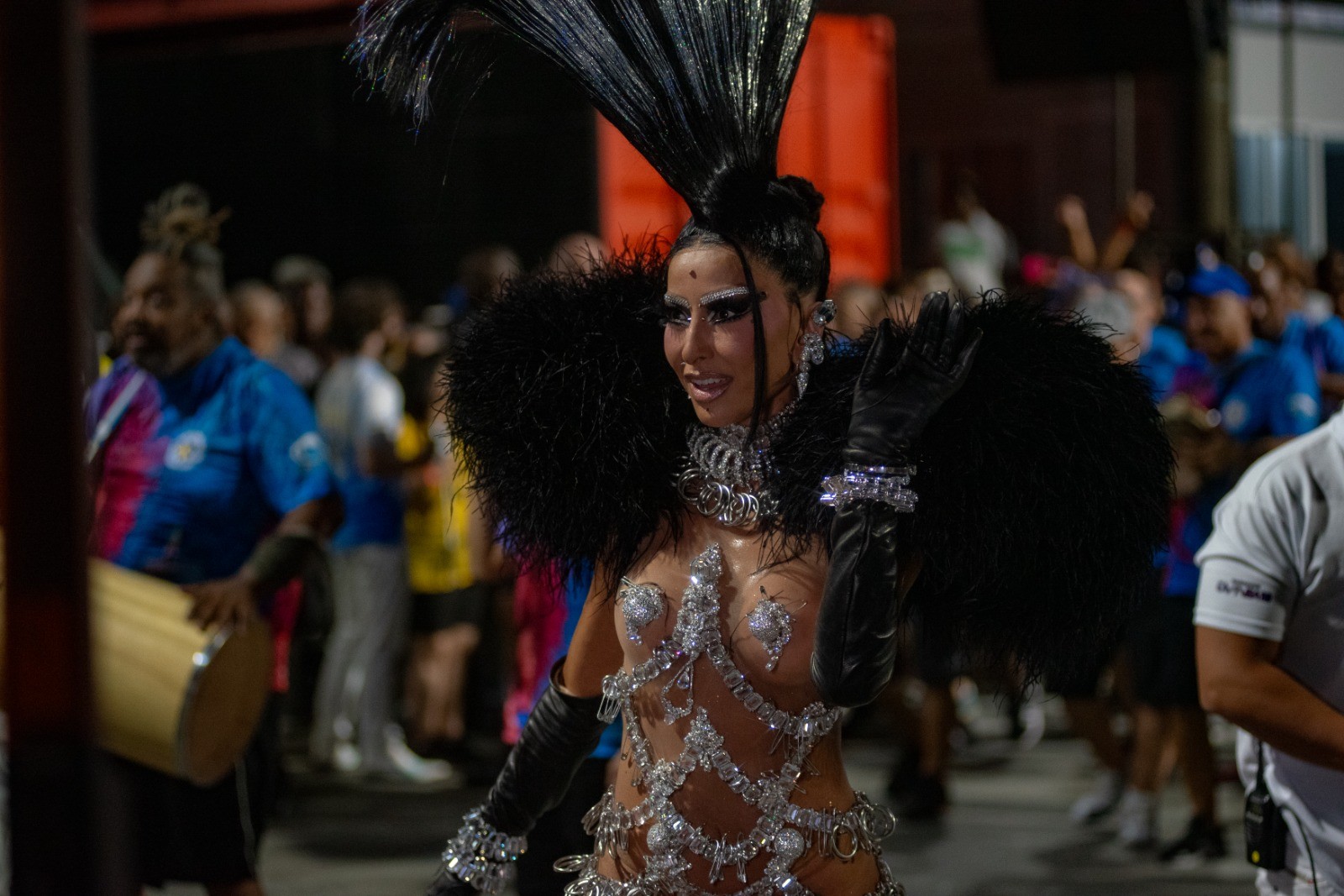 Carnaval 2025: rainhas de bateria brilham em último ensaio técnico na ...
