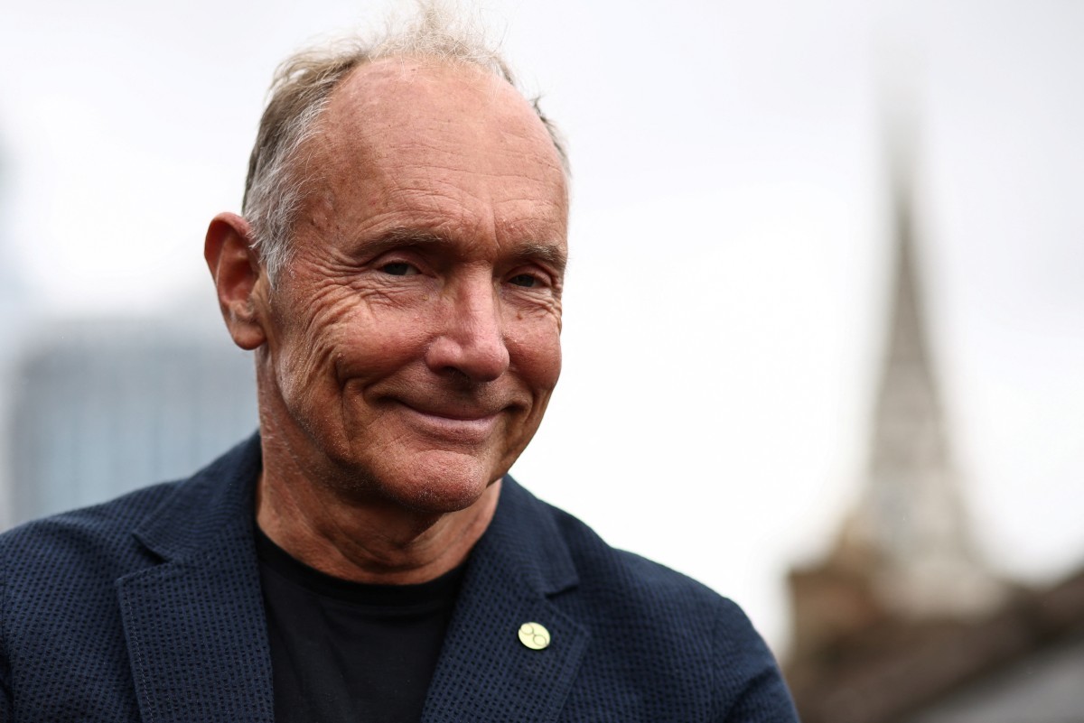 Inventor da web pede que IA preserve 'valores originais' da internet: 'É uma camada diferente'
