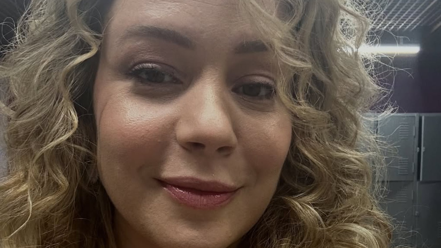 Leandra Leal mostra filhos em fotos inéditas e recebe elogios: 'Que riqueza de família'
