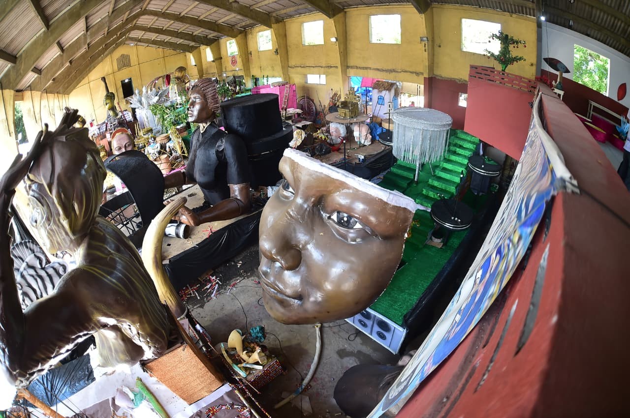 Escolas de samba de Niter&oacute;i prometem surpresas nos desfiles no Caminho Niemeyer