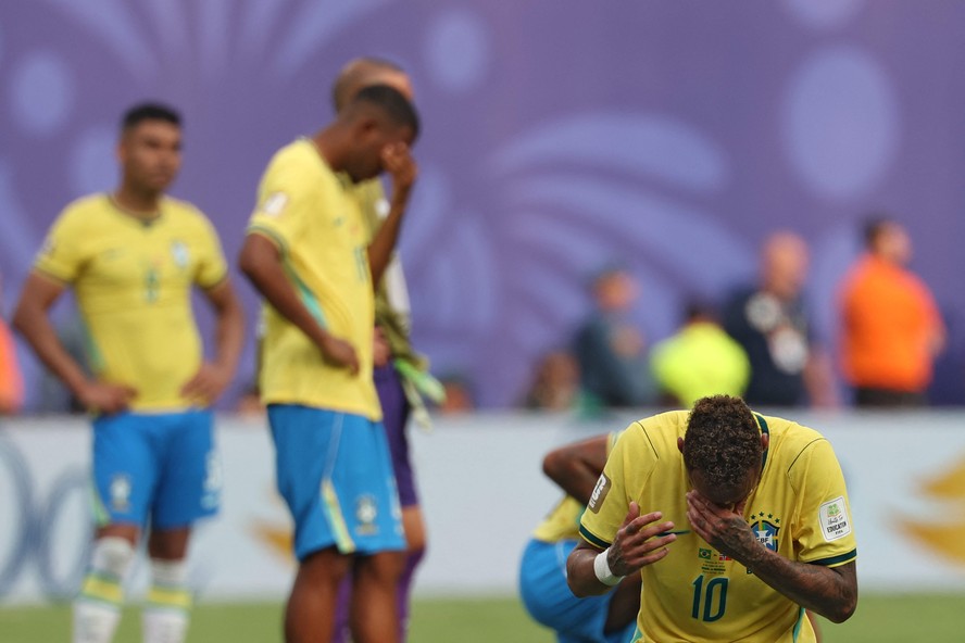 Seleção lamenta eliminação nas oitavas de final da Copa do Mundo