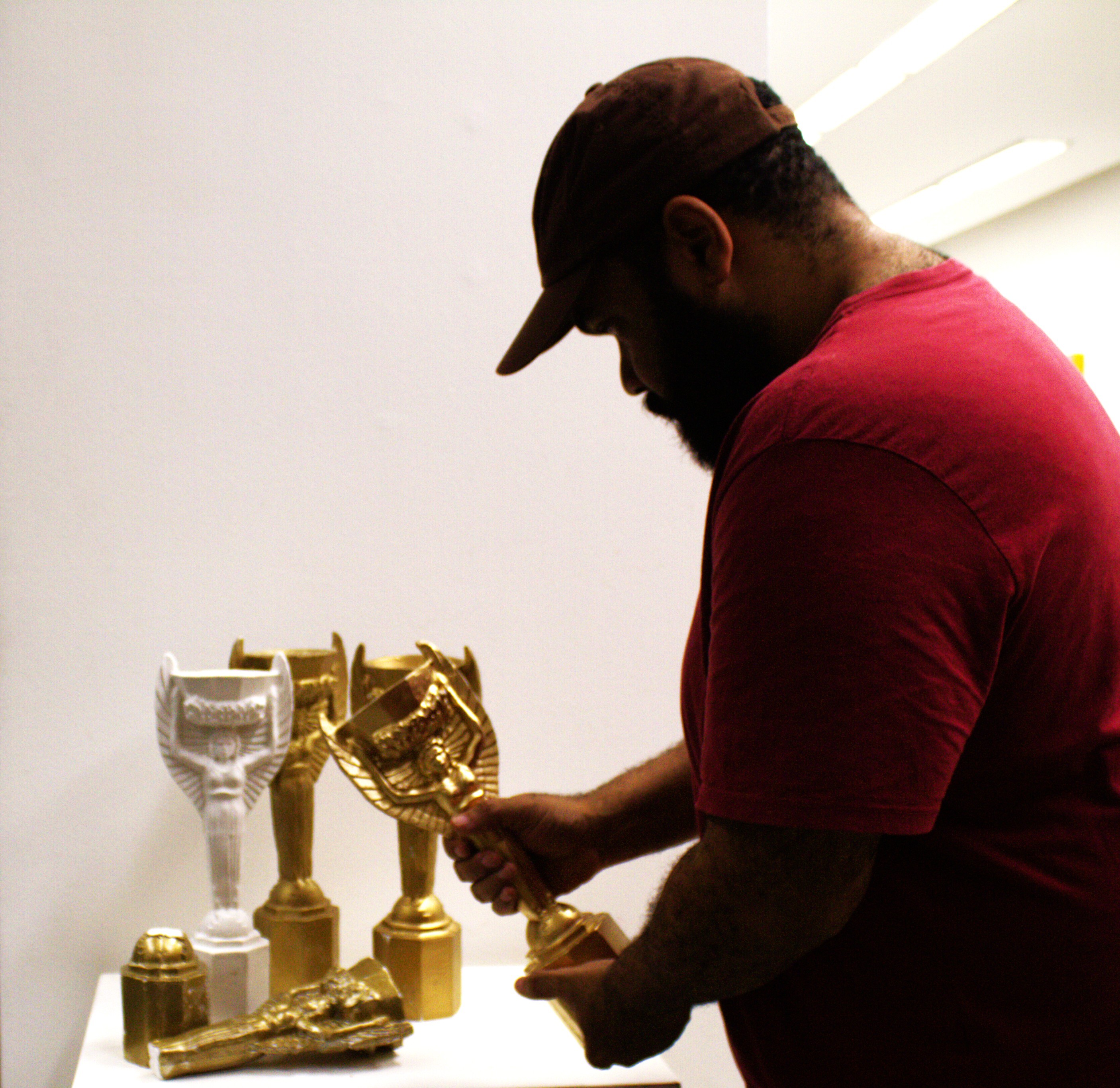 Taça roubada e nunca encontrada inspira exposição inédita no MAM Rio
