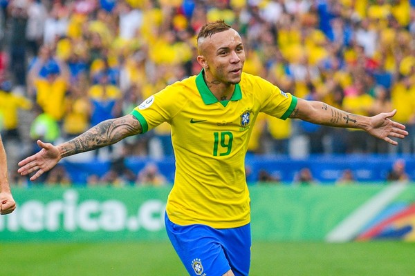Sem Neymar, Brasil conquistava o último Mundial Sub-20Jogada 10