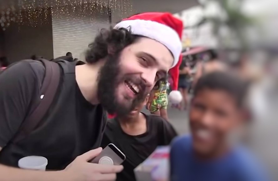 Vídeo do humorista viralizou em 2019 ao fazer referência ao Natal