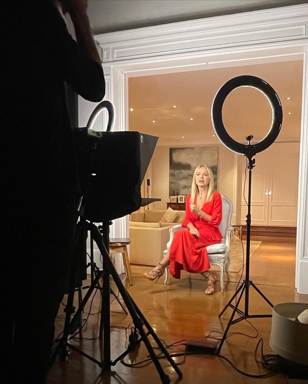 Eliana USA Espaços da Mansão, Em Alphaville, Para Gravações-foto: reprodução/instagram