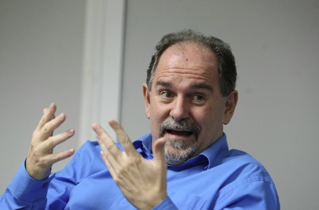 José Eduardo Dutra foi presidente da Petrobras de 2 de janeiro de 2003 a 22 de julho de 2005, no primeiro mandato de Lula