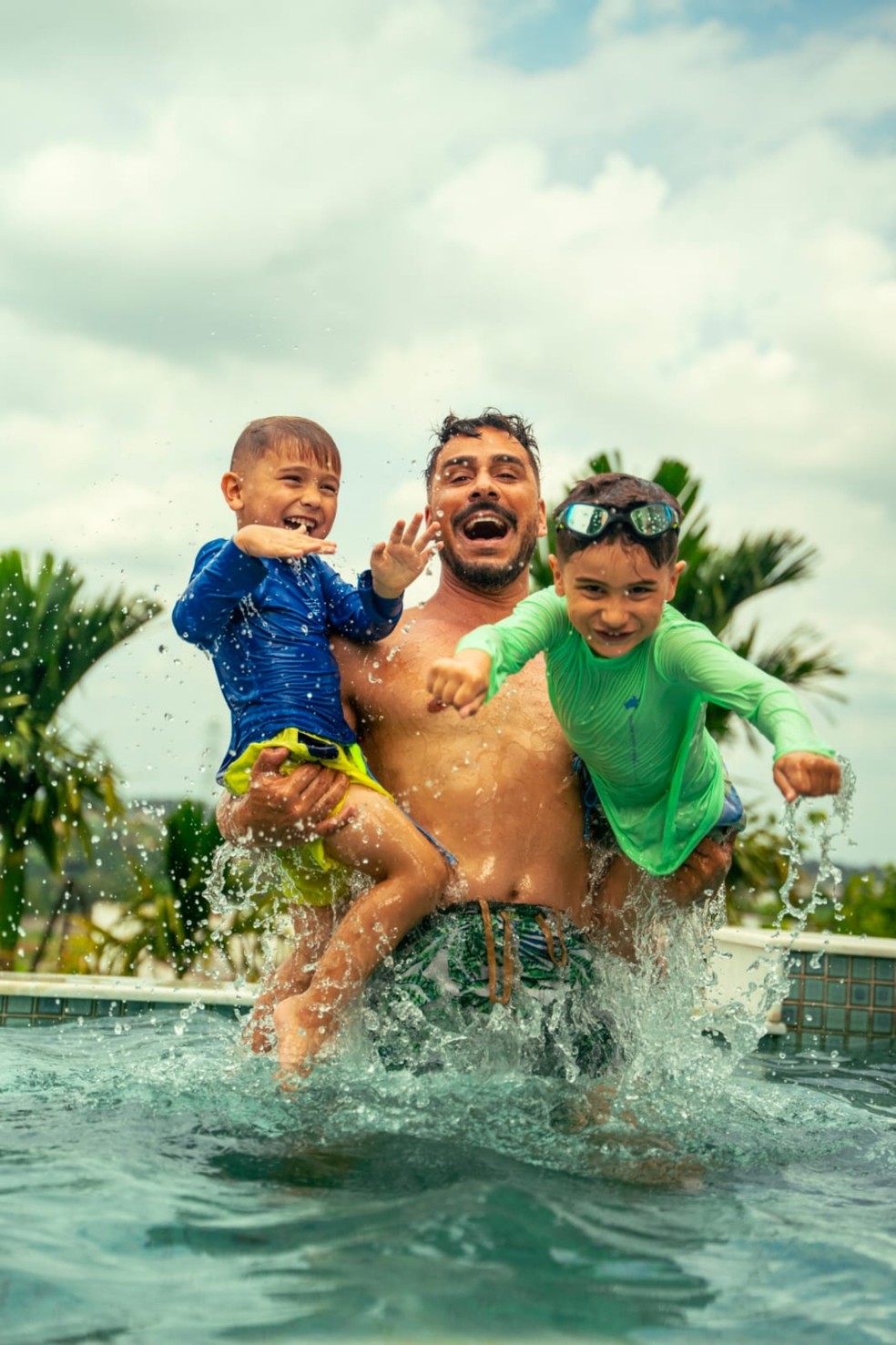 Julio Rocha entrega rotina de cuidados com o corpo e revela seu'segredo' de pai ativo — Foto: Divulgação João Ribeiro