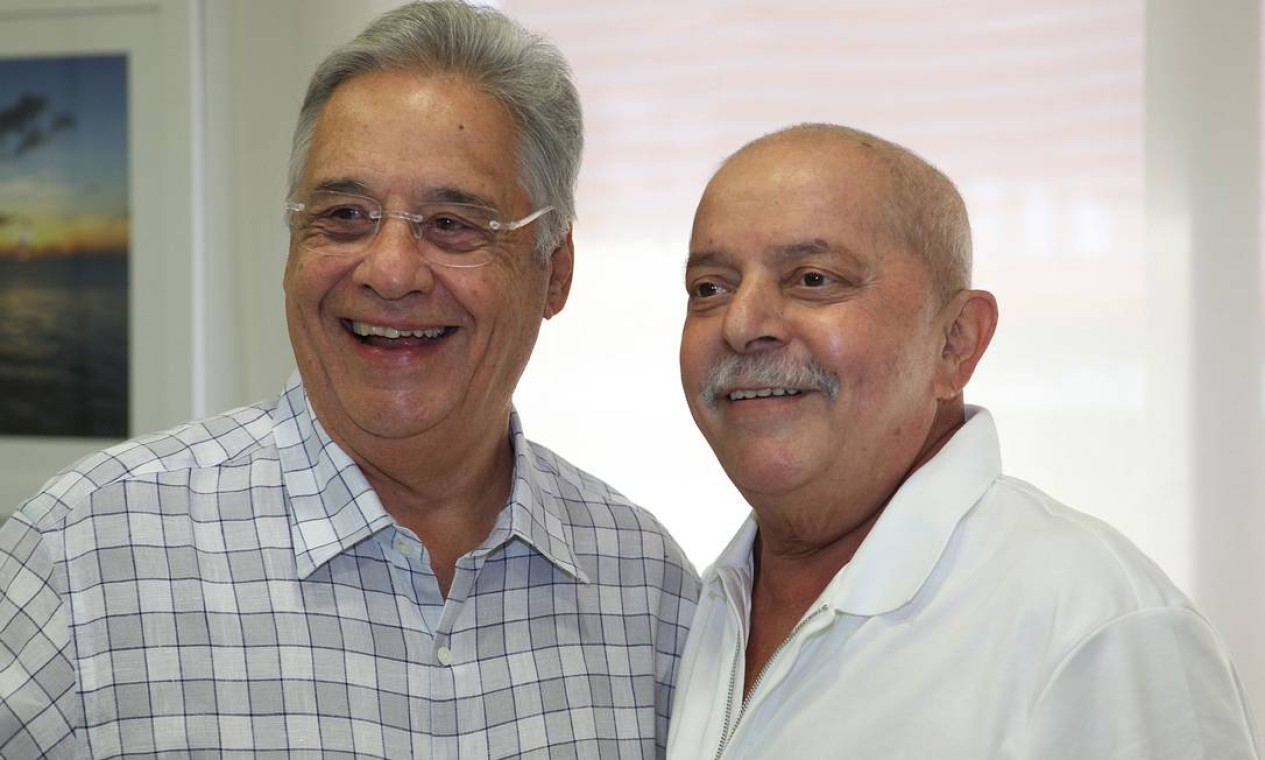 Lula recebeu a visita de Fernando Henrique durante tratamento do câncer na laringe — Foto: Arquivo - 27/03/2012