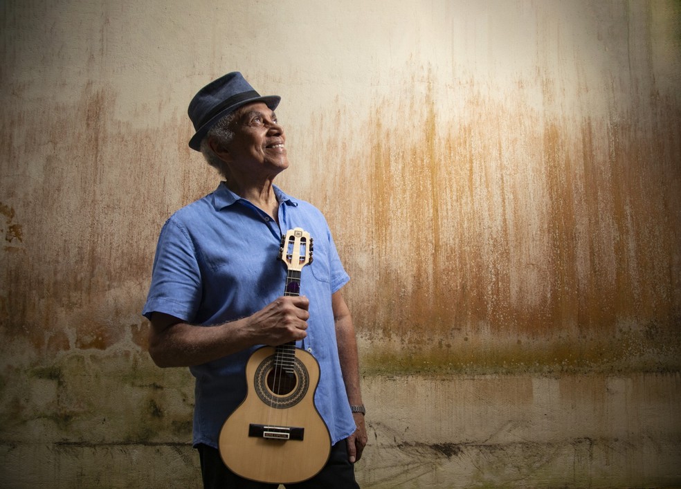 Paulinho da Viola após completar 80 anos de vida. — Foto: Ana Branco