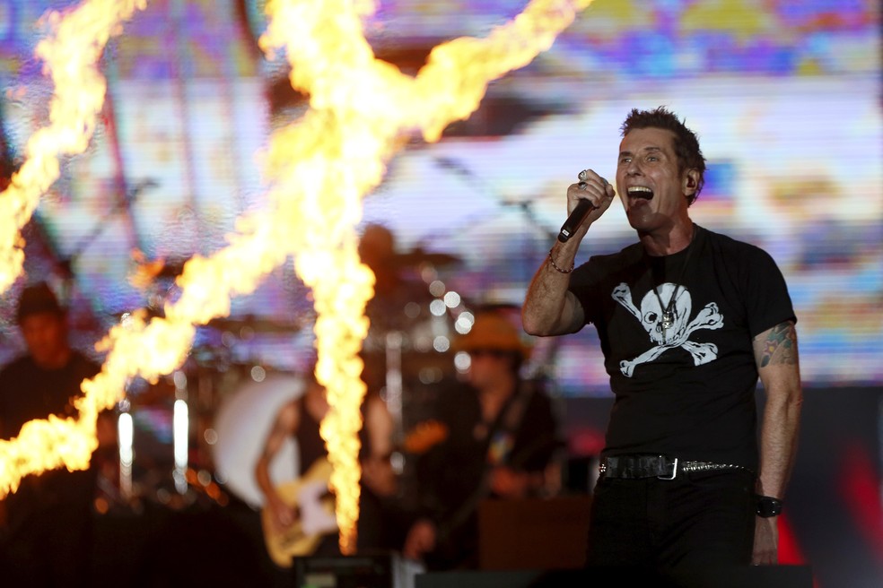 Dinho Ouro Preto fala de emoção