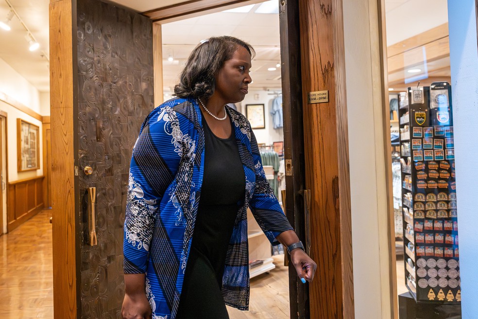 Lisa Cook no Simpósio de Política Econômica de Jackson Hole no Wyoming — Foto: Bloomberg