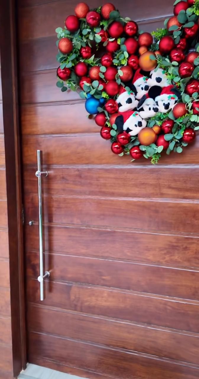 Entrance to the house of Larissa Manoela and André Luiz Frambach — Photo: Reproduction/Instagram