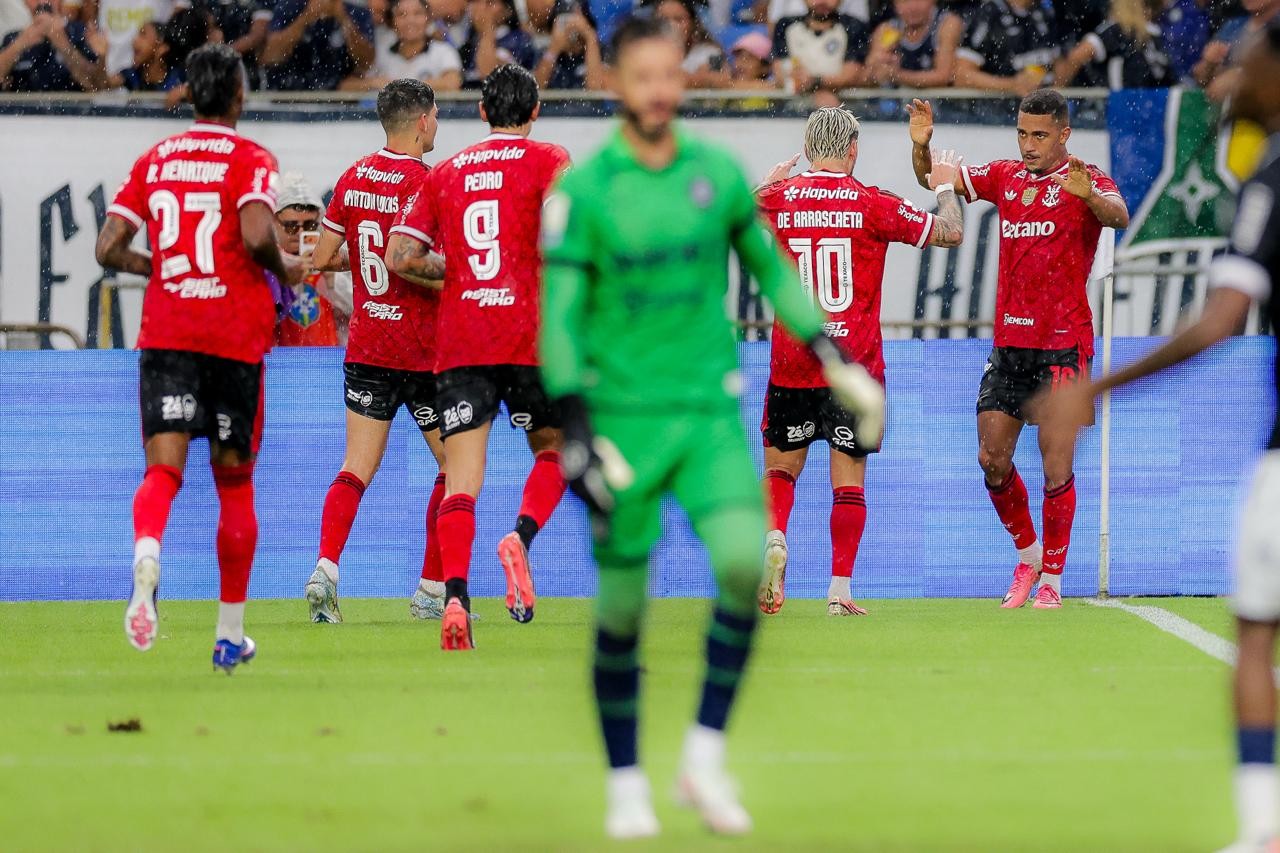Análise: vitória afirmativa sob chuvas e trovoadas em Belém decreta justa chegada do Flamengo à liderança - Foto