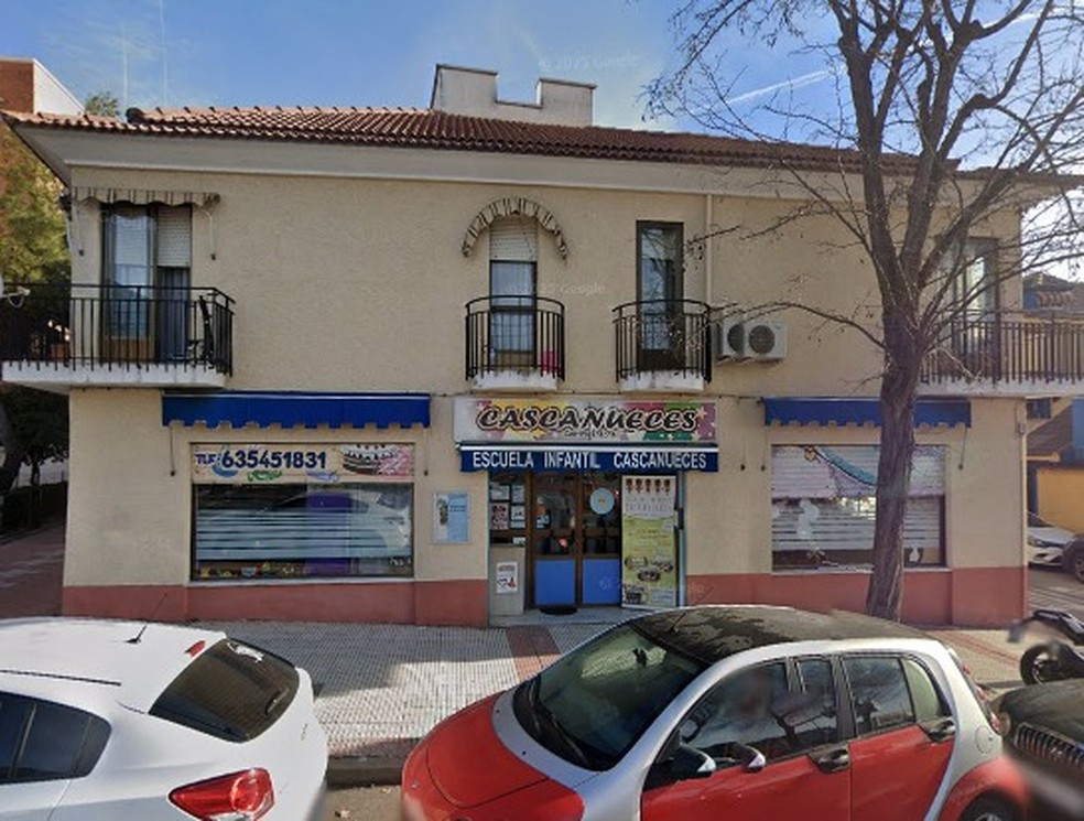 Estagiária filma agressão de cuidadora contra criança de 1 ano em creche na Espanha: 'Se cuspir a comida, enfio de novo' — Foto: Reprodução/Google