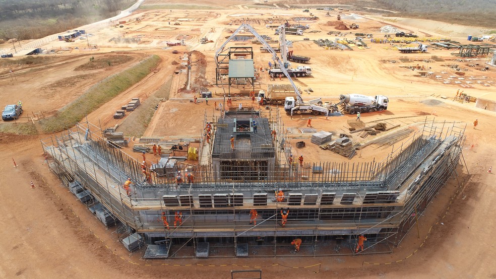 Unidade da Sigma no Vale do Jequitinhonha, em Minas Gerais, vai produzir 270 mil toneladas de concentrado de lítio por ano, mais que o dobro da produção nacional de 2021 — Foto: Divulgação/Sigma