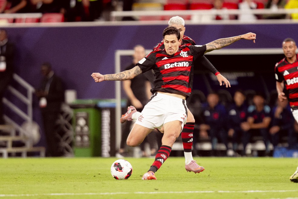 Pedro finished twice in Flamengo x Pyramids — Photo: Adriano Fontes/Flamengo