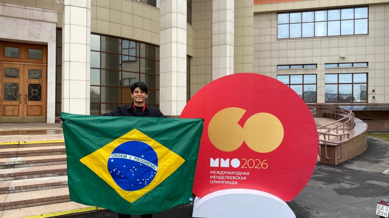 Aluno de Madureira recoloca Rio em olimpíada internacional de química após seis anos
